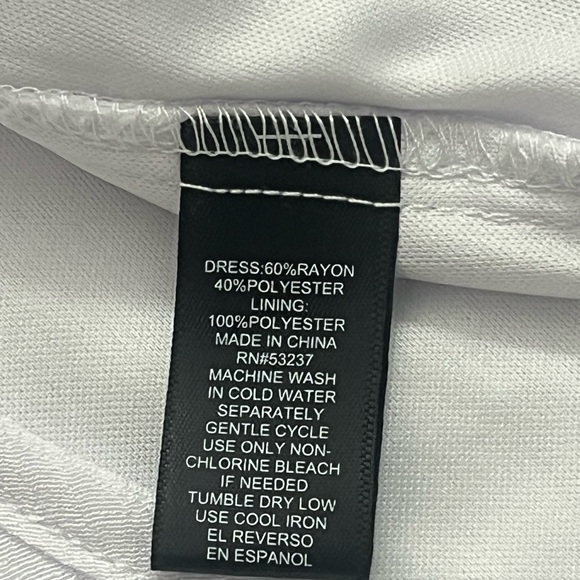 🌮 Mlle Gabrielle Classic White Dress - Picture 5 of 6